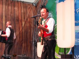 Die Jungen Zillertaler auf der Wiener Kaiser Wiesn